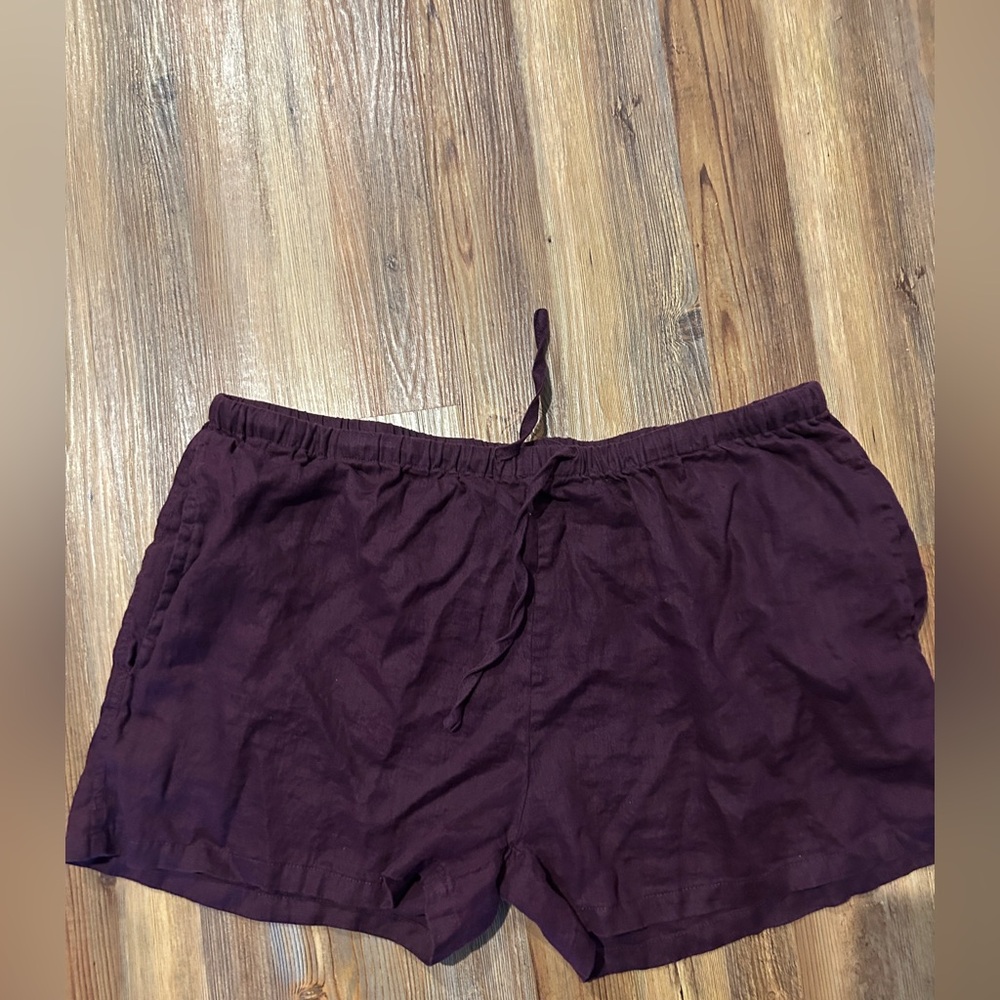 High Waist Women's Burgundy Shorts